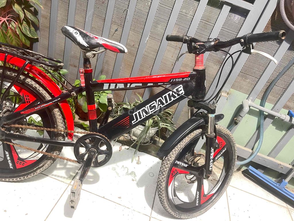 xe đạp 20”. Mua bán Xe đạp tại Thị xã Tân Uyên Bình Dương được đăng bởi Mẹ Gia Phước hình 4