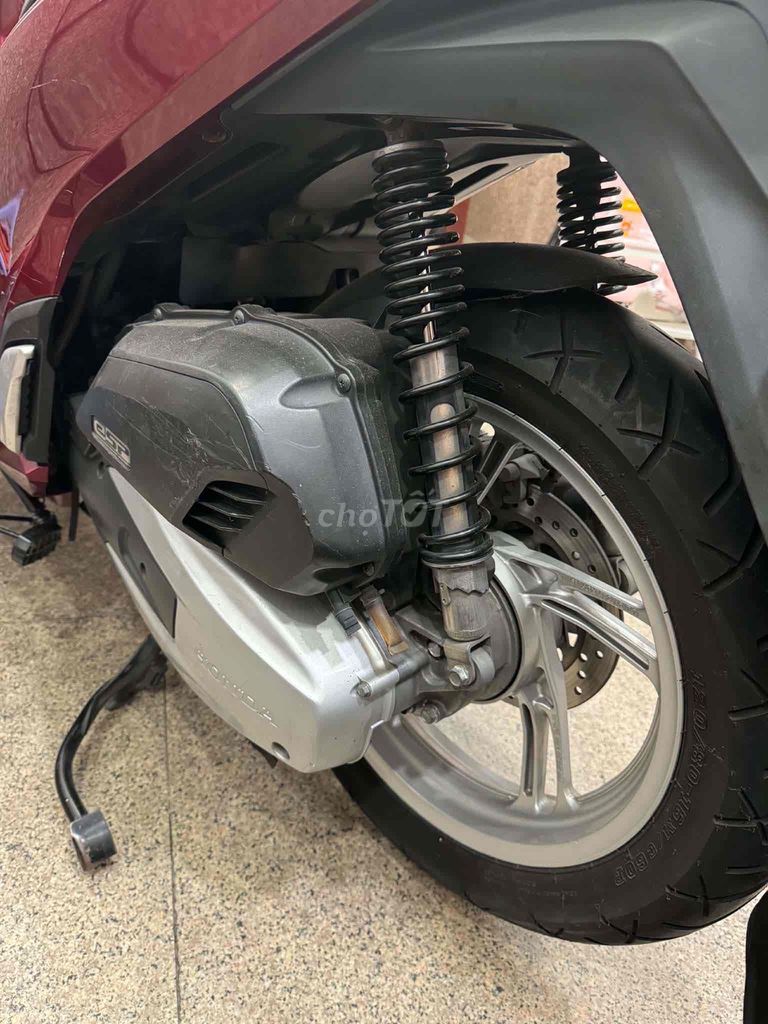 Honda SH 2018 CBS Красный 33946 км