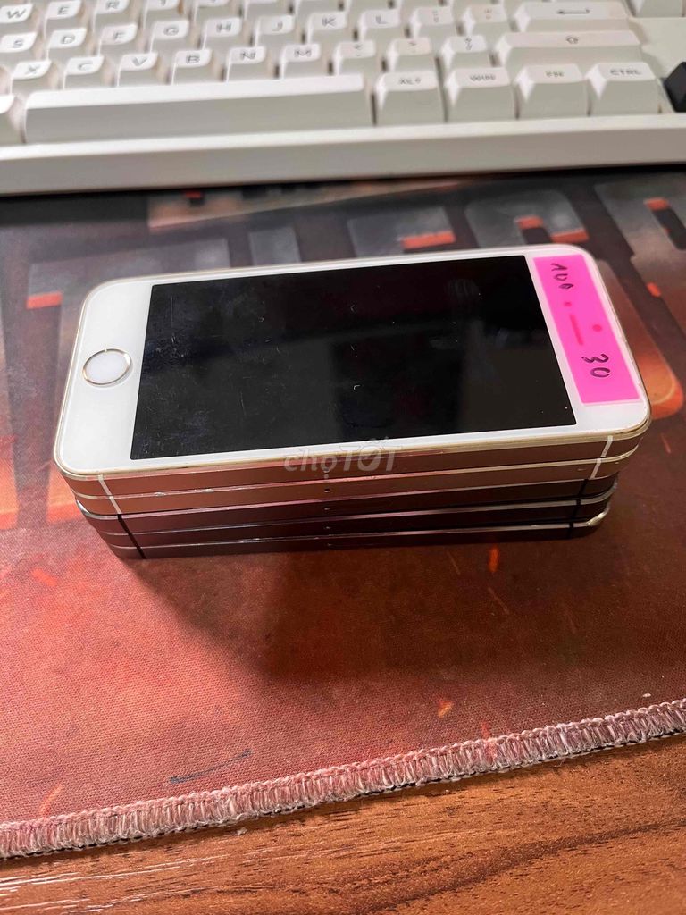 iPhone 5s full zin. Mua bán Điện thoại tại Quận Tây Hồ Hà Nội được đăng bởi Le Nam hình 1