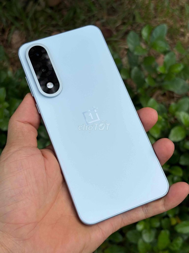 OnePlus Ace 5 Ultra 12GB/256GB Xanh. Mua bán Điện thoại tại Quận 3 Tp Hồ Chí Minh được đăng bởi MUA BÁN TRAO ĐỔI ĐTDD HCM  hình 1