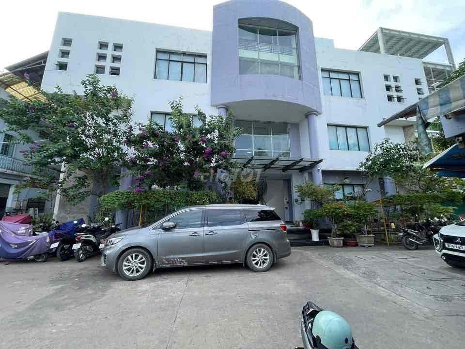 CHO THUÊ  KHO XƯỞNG KẾ KCN TÂN BÌNH. TDT KHUÔN VIÊN: 5.000M2 PCCC THẨM