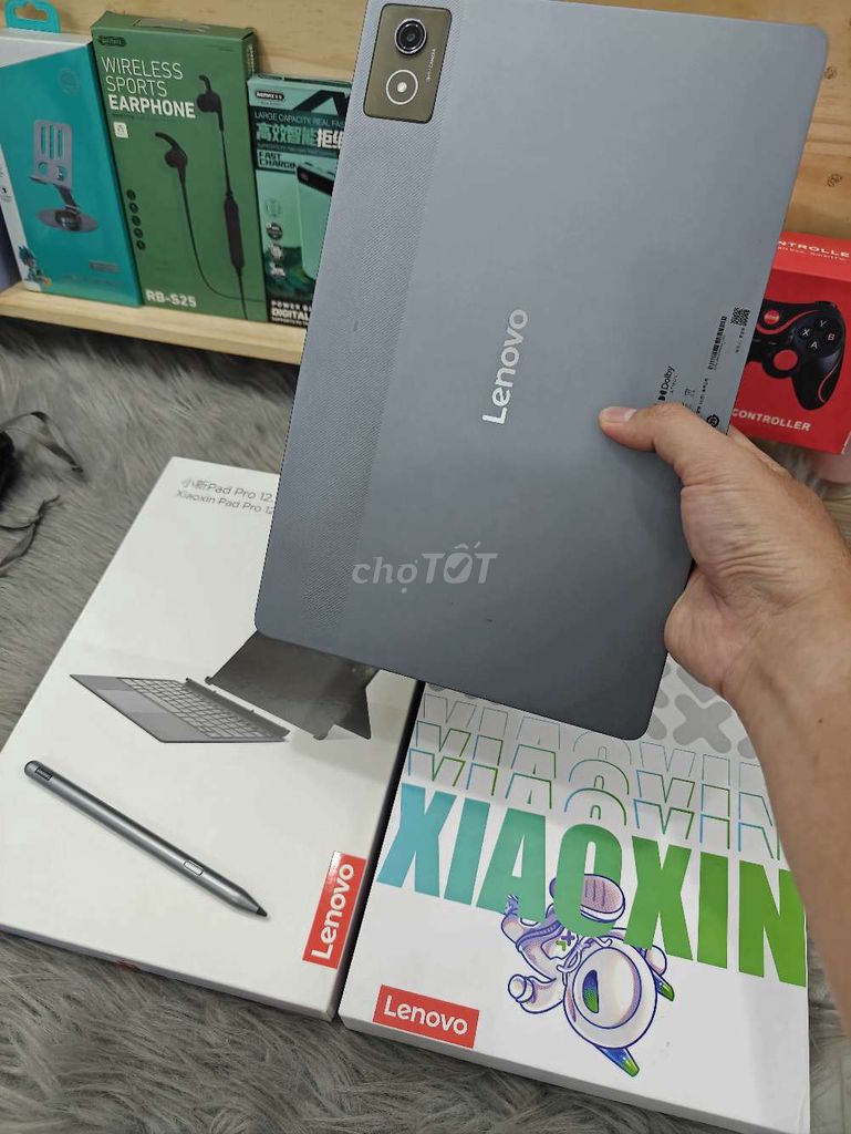 Lenovo Xiaoxin Pad Pro 12.7 8/256GB fb + phím bút. Mua bán Máy tính bảng tại Quận 8 Tp Hồ Chí Minh được đăng bởi Đam Mê Công Nghệ hình 1