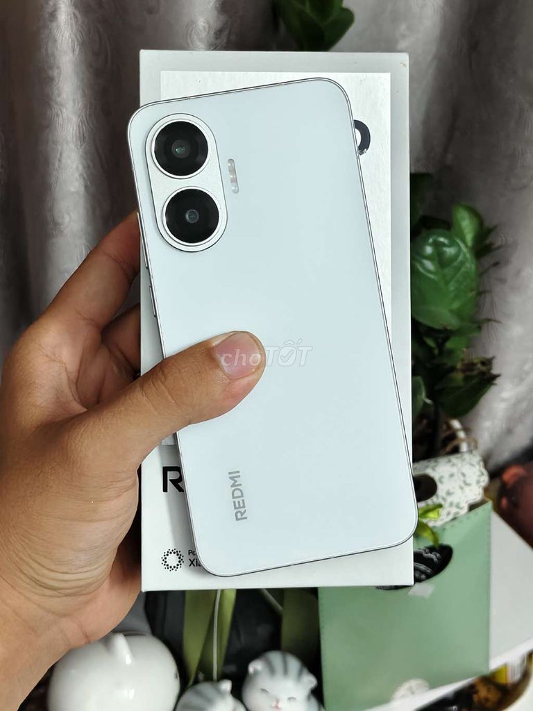 Xiaomi Redmi Turbo 4 Pro 12GB/256GB Bạc. Mua bán Điện thoại tại Quận Ba Đình Hà Nội được đăng bởi Chẻ na phone giá tốt  hình 1