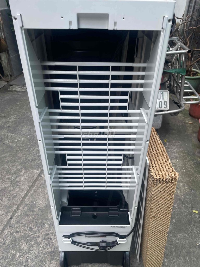 Quạt hơi nước boss S106