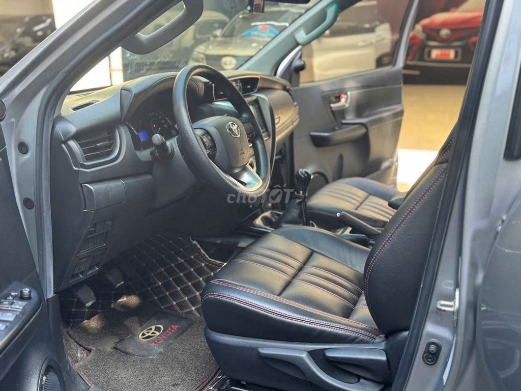 Máy dầu - FORTUNER 2.4G 2017 - Xe 1 Chủ - Giá TL. Mua bán Ô tô tại Quận Gò Vấp Tp Hồ Chí Minh được đăng bởi Thanh Trang Toyota Sure hình 6