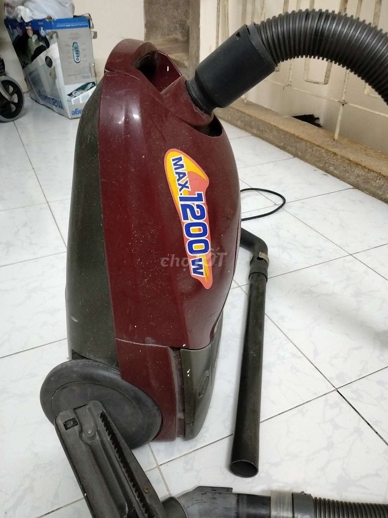 Máy hút bụi National MC-4850 Đỏ 1200W. Mua bán Thiết bị vệ sinh, nhà tắm tại Quận Hai Bà Trưng Hà Nội được đăng bởi Hòa hình 1