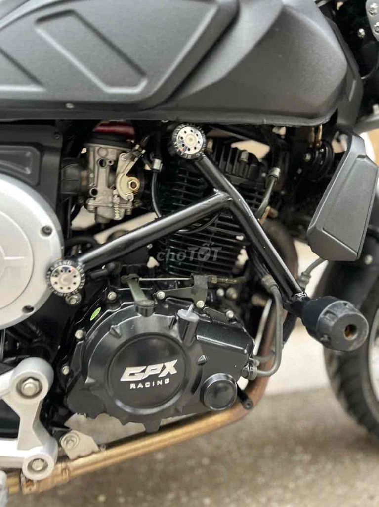 GPX Genteleman 200cc xe đẹp chất tuyệt vời classic. Mua bán Xe máy tại Quận Cầu Giấy Hà Nội được đăng bởi Tong motor xe may hình 4