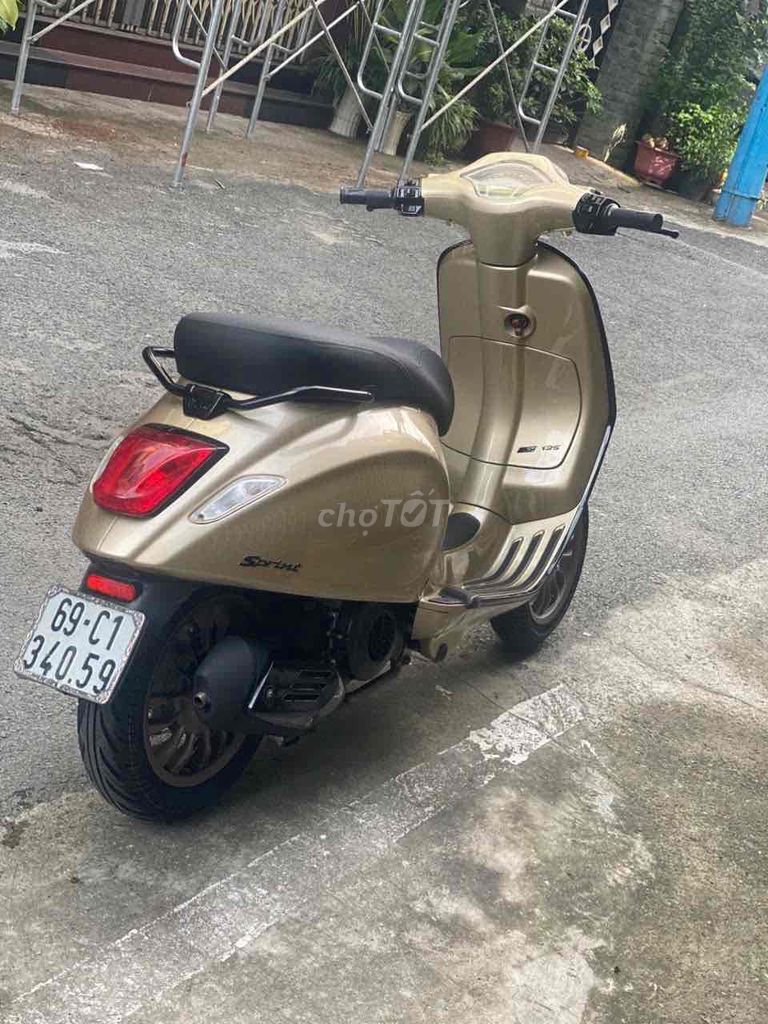 vespa  up led iget.trao đổi xe.bán trả góp.. Mua bán Xe máy tại Thành phố Thuận An Bình Dương được đăng bởi Xe Máy Khánh Dương hình 3