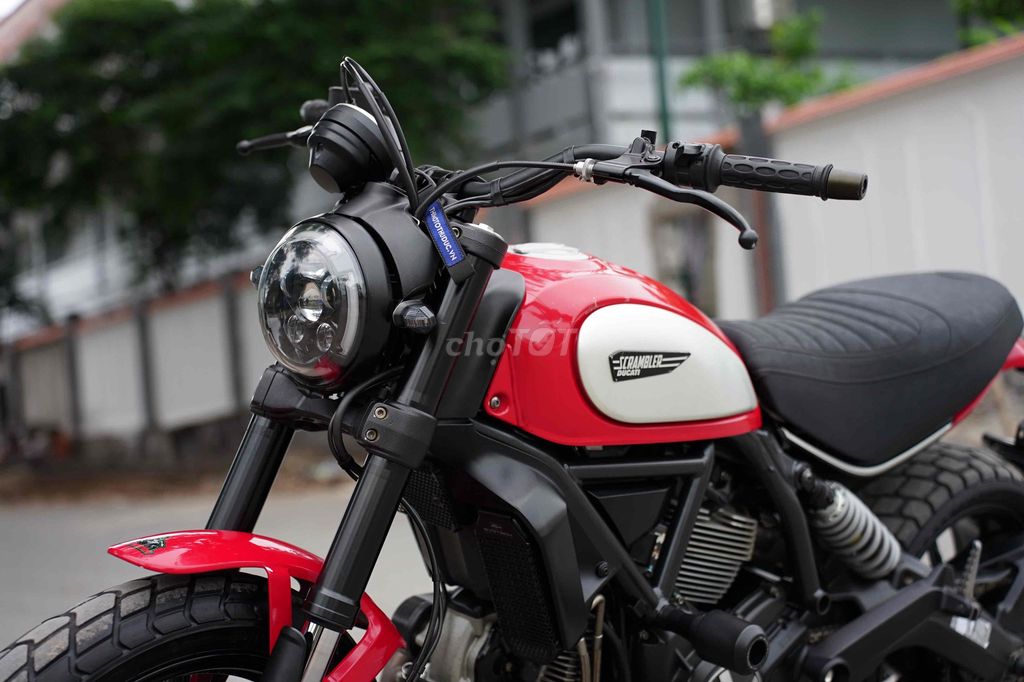 🤐😻 DUCATI SCRAMBLER 800 ABS 2016 CÓ SẴN ĐỒ. Mua bán Xe máy tại Thành phố Thủ Đức Tp Hồ Chí Minh được đăng bởi Thi Moto Thủ Đức hình 8