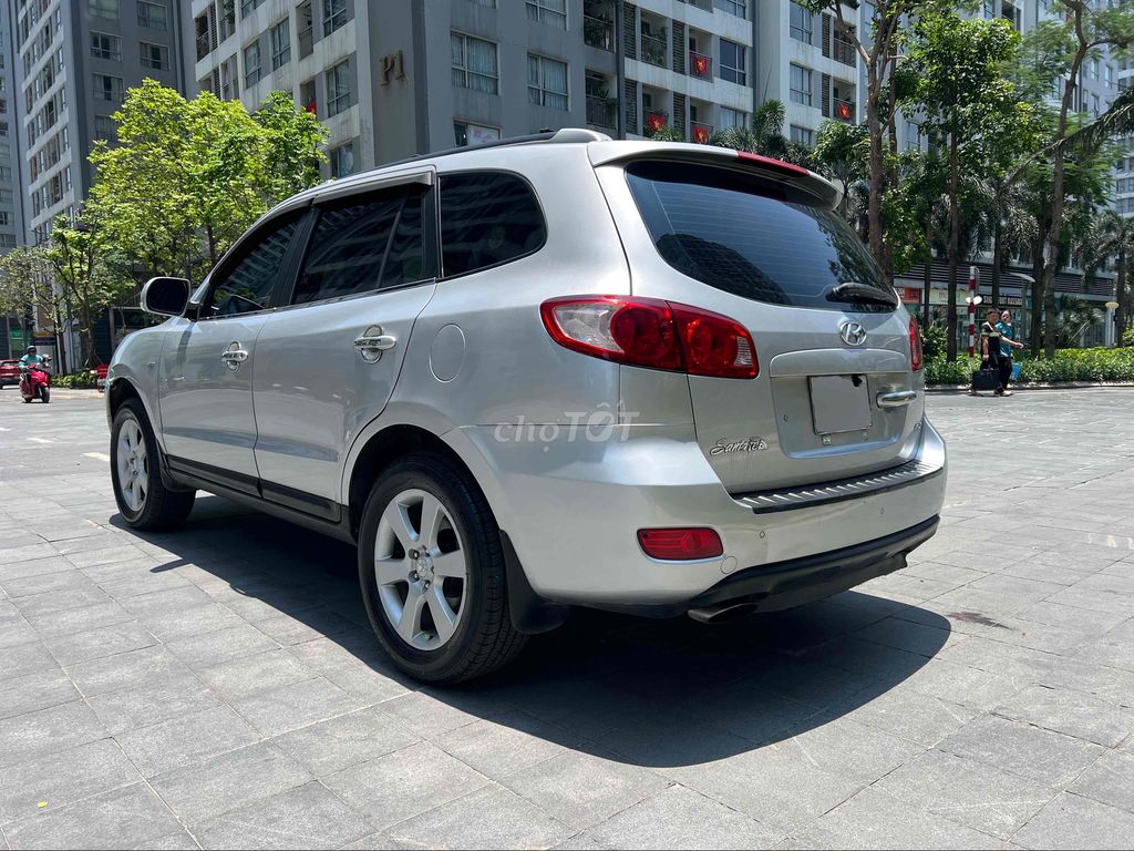 Hyundai SantaFe SLX máy dầu bản full zin 100%. Mua bán Ô tô tại Quận Hai Bà Trưng Hà Nội được đăng bởi Hải Trần hình 4