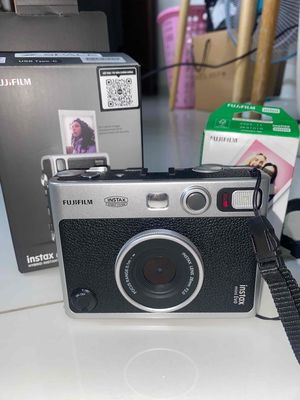 Pass máy ảnh Fujifilm Instax Mini Evo giá 4tr5. T. Mua bán Máy ảnh, Máy quay tại Quận 8 Tp Hồ Chí Minh được đăng bởi Nhã Uyên