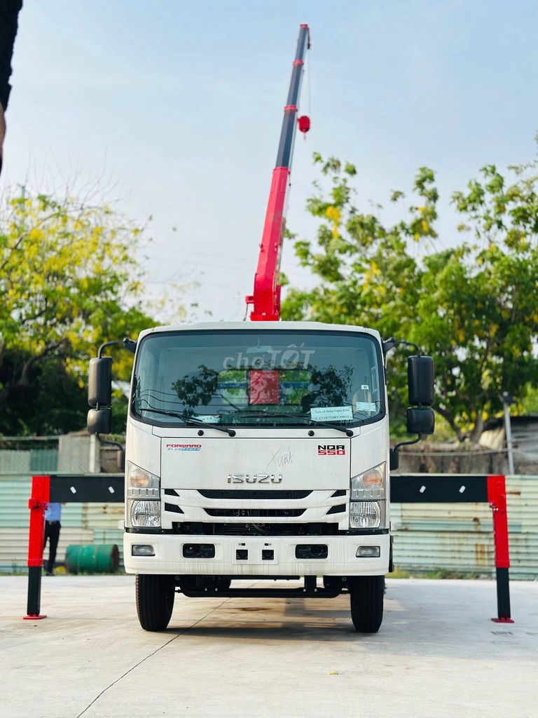 Bán Isuzu 5 Tấn cẩu Unic 370 thùng dài 5.1m. Mua bán Xe tải, xe ben tại Quận 12 Tp Hồ Chí Minh được đăng bởi Mr Thành hình 6
