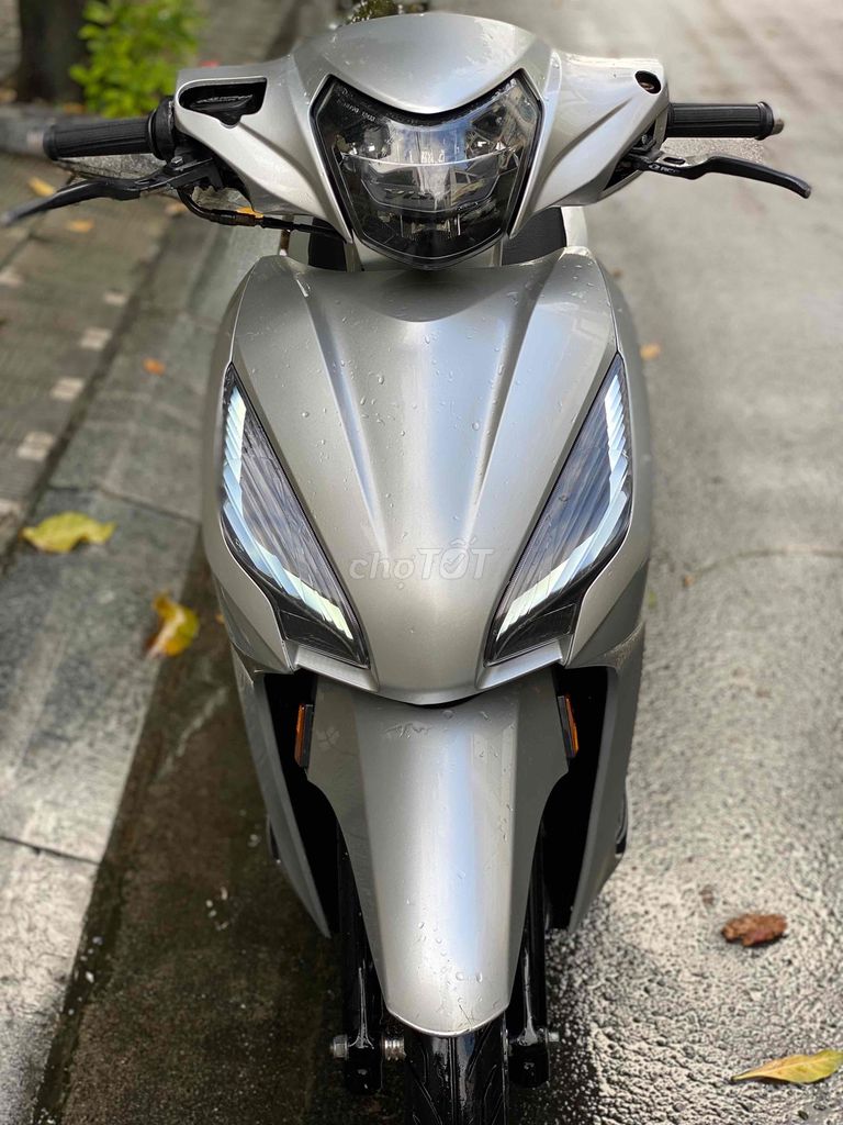 🌈Honda Vision smartkey full kiểng  - CÓ TRẢ GÓP. Mua bán Xe máy tại Quận Thanh Khê Đà Nẵng được đăng bởi XE MÁY TRẢ GÓP LONG MOTOR hình 7