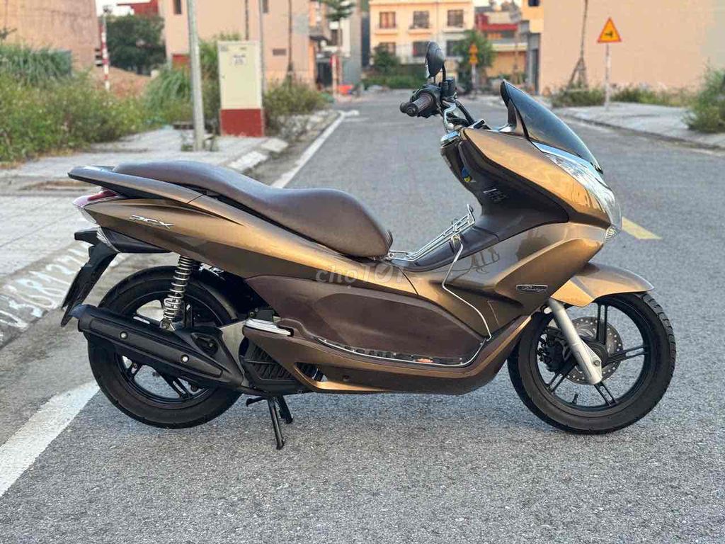 PCX 125 chạy đúng đồng hồ 1,9v sai tặng xe. Mua bán Xe máy tại Quận Lê Chân Hải Phòng được đăng bởi Xe Máy Thương Hường  hình 1