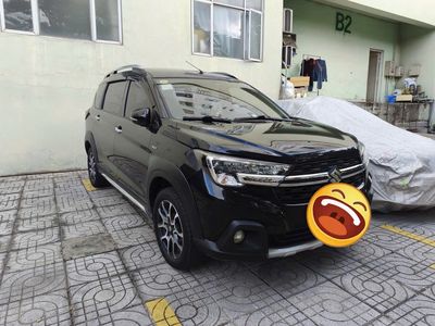 Suzuki XL7 7 chỗ màu Đen