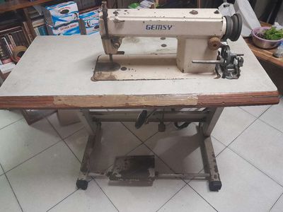Máy may cũ (để lâu k xài). Mua bán Đồ chuyên dụng, Giống nuôi trồng tại Quận Tân Bình Tp Hồ Chí Minh được đăng bởi NGUYỄN NHỰT HUY