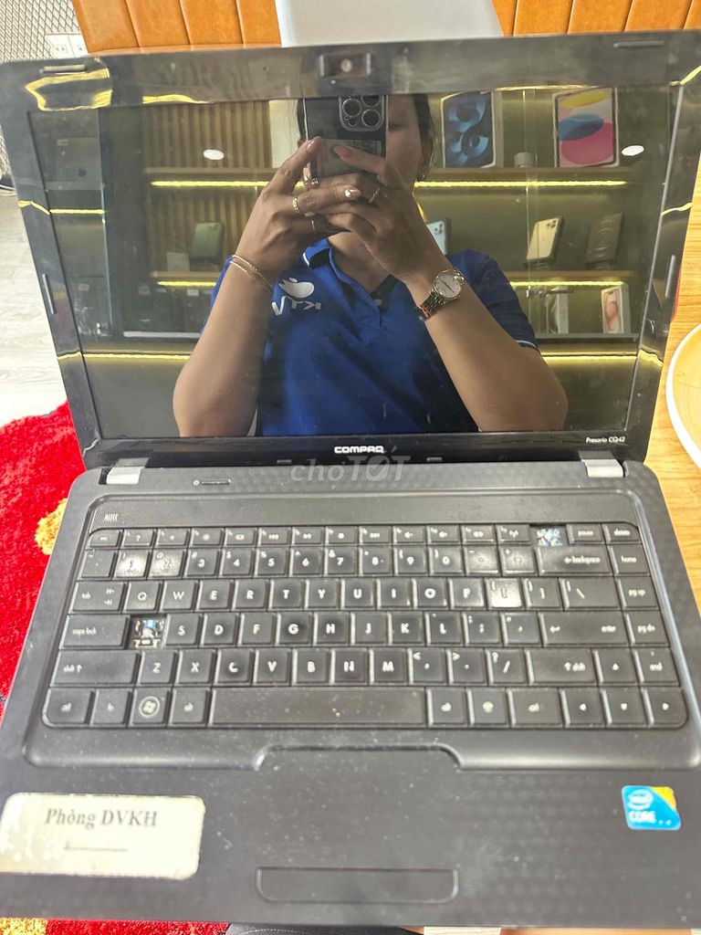 Bán xác laptop compaq i5