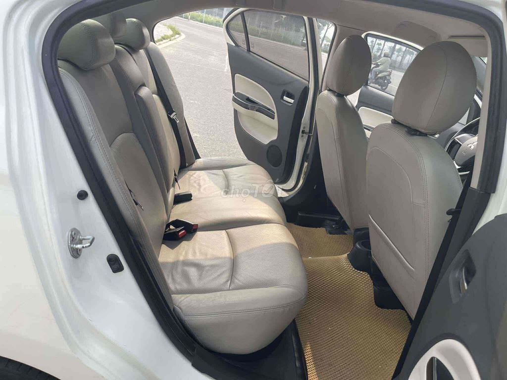 Mitsubishi Attrage 2016 1.2 CVT - 79000 km. Mua bán Ô tô tại Quận Hoàng Mai Hà Nội được đăng bởi Vu Hung autu hình 16