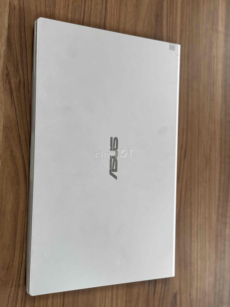 ASUS X409 i5 8265u/8/256gb