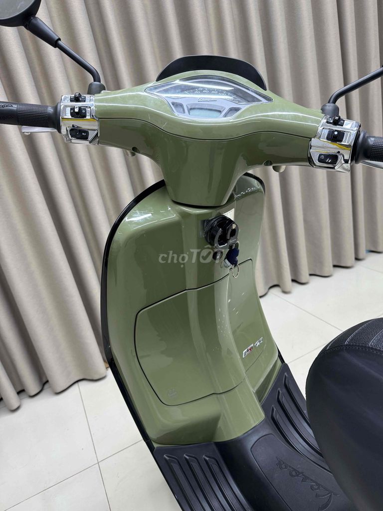 Vespa 125 siêu lướt vài ngàn km đẹp như bức tranh. Mua bán Xe máy tại Quận Thanh Khê Đà Nẵng được đăng bởi THẾ MẪN CHUYÊN XE LƯỚT CÓ BÁN TRẢ GÓP  hình 13