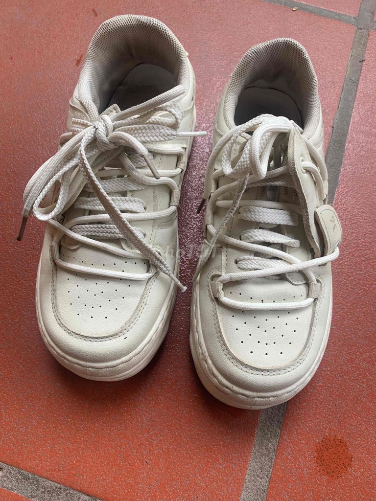 Giày thể thao nữ Trắng size 36-37. Mua bán Giày dép tại Huyện Đông Anh Hà Nội được đăng bởi shop linh tinh hình 1