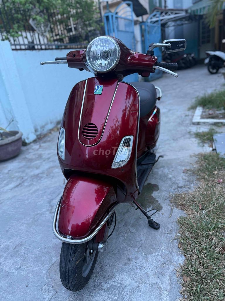💕Vespa 150cc biển43, máy zin êm.. Mua bán Xe máy tại Quận Thanh Khê Đà Nẵng được đăng bởi Nhan Nguyen hình 1