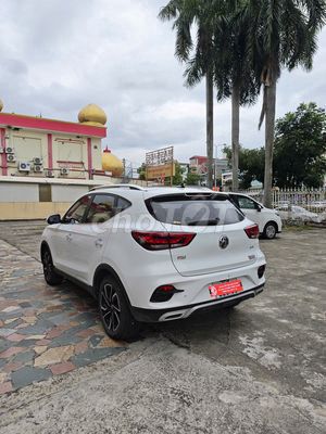 MG ZS Luxury 1.5 AT 2024 40.000 км