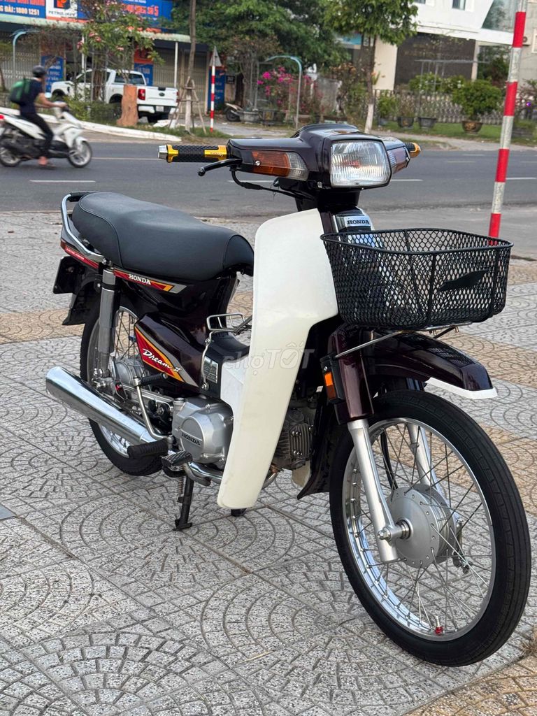 dream thái bs 43 xe dọn keng . máy còn rin. Mua bán Xe máy tại Quận Cẩm Lệ Đà Nẵng được đăng bởi 153 Đường 2 tháng 9 Hoà cường Tp Đà Nẵng  hình 1
