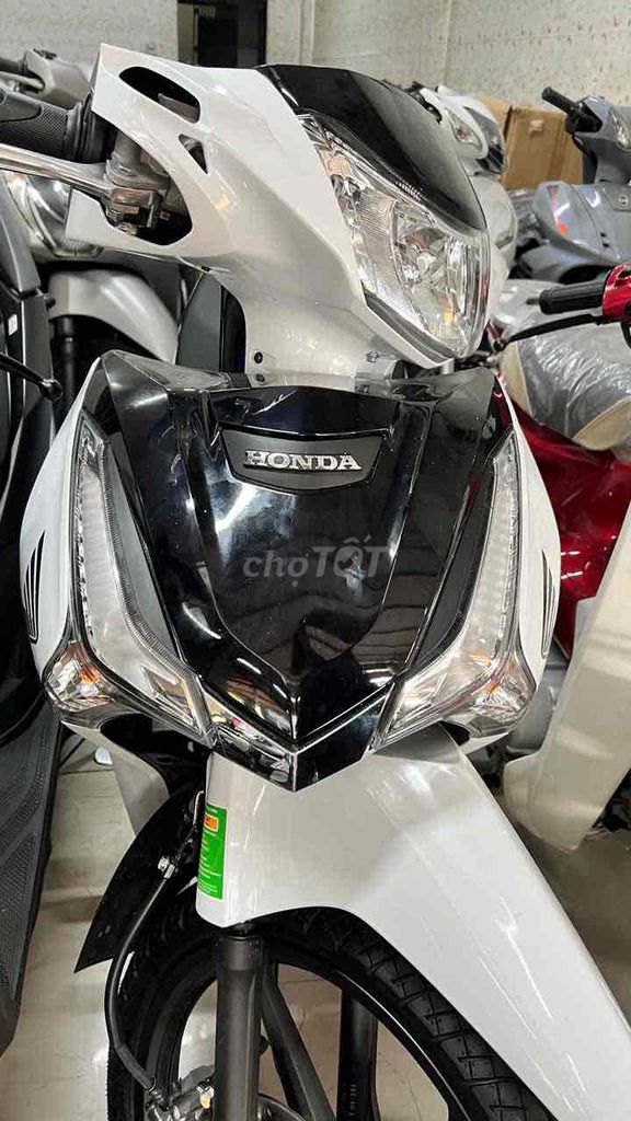 Honda Future Led 125i 2025 Xanh. Mua bán Xe máy tại Thành phố Sa Đéc Đồng Tháp được đăng bởi Xe Máy 66 Đồng Tháp Giá Rẻ hình 3