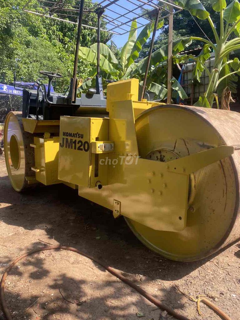 Xe lu KOMATSU 12tấn