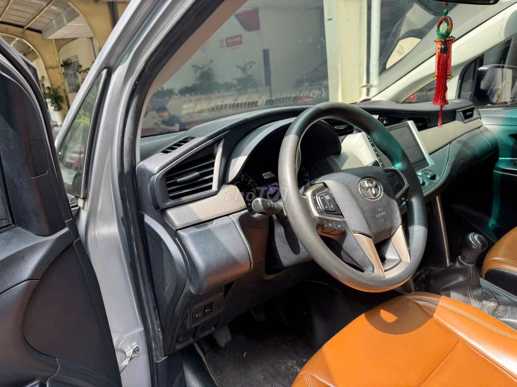 Toyota Innova 2018. Mua bán Ô tô tại Thành phố Thủ Đức Tp Hồ Chí Minh được đăng bởi Thanh Trần hình 7
