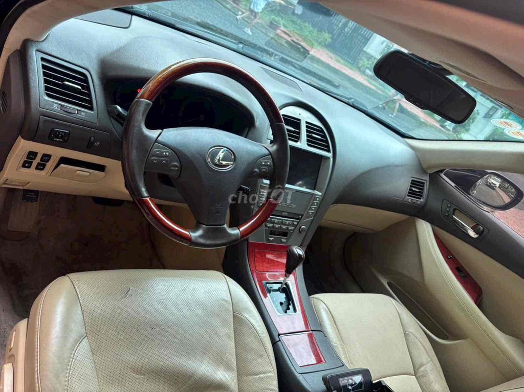 Bán xe Lexus ES 350 - 2007. Mua bán Ô tô tại Quận 8 Tp Hồ Chí Minh được đăng bởi Tuấn Đỗ hình 5