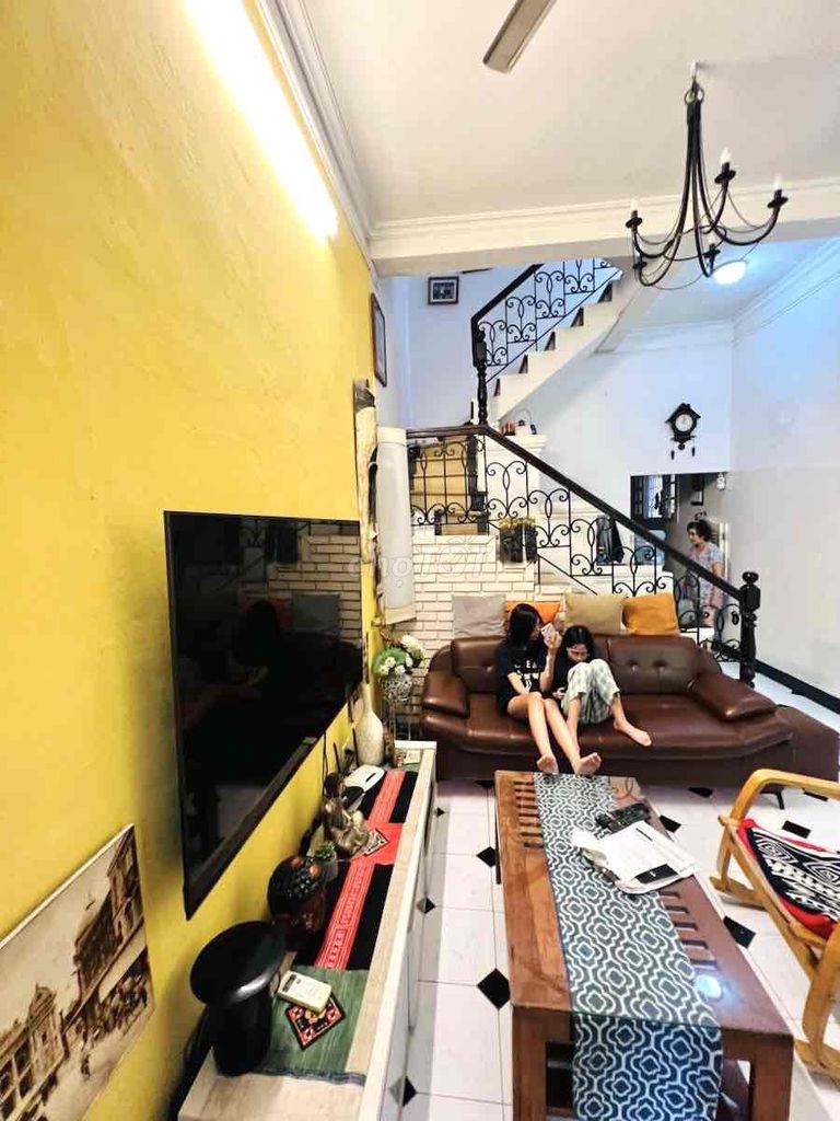 🏡 BÁN NHÀ QUAN HOA-  DÂN XÂY CHẮC CHẮN – NGÕ THÔNG THOÁNG
