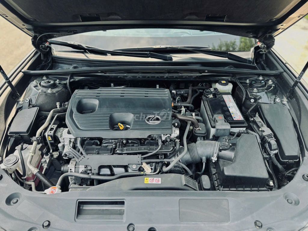 Lexus ES 2022 250 - 25000 km. Mua bán Ô tô tại Thành phố Thủ Đức Tp Hồ Chí Minh được đăng bởi Chẩn Auto Toàn Trung hình 18