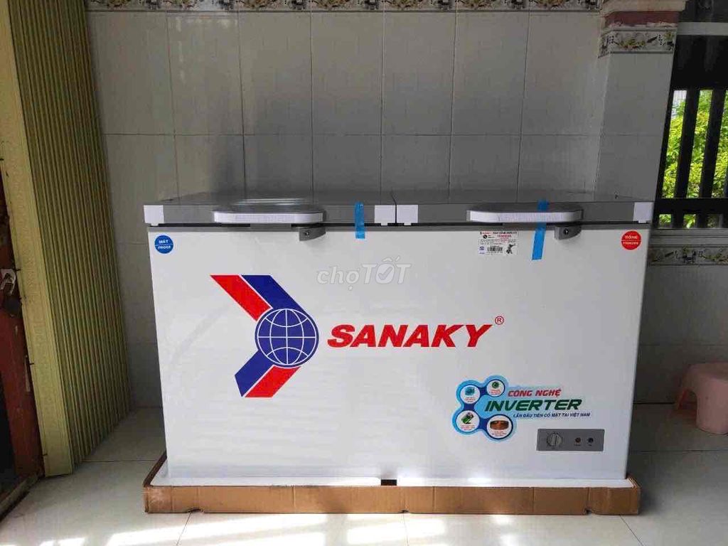 Tủ đông Sanaky 250L tiết kiệm điện