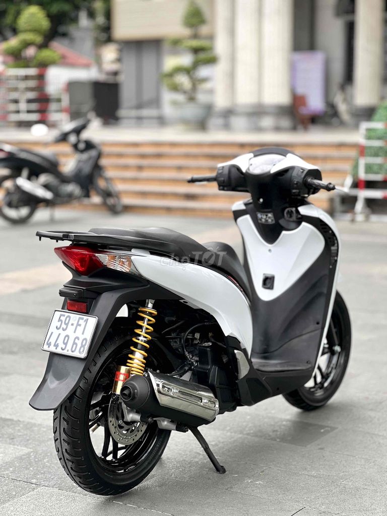 SHVN 150 2015 Khoá SMK UP SH Ý CÓ GÓP. Mua bán Xe máy tại Thành phố Thủ Đức Tp Hồ Chí Minh được đăng bởi Hiếu  hình 8