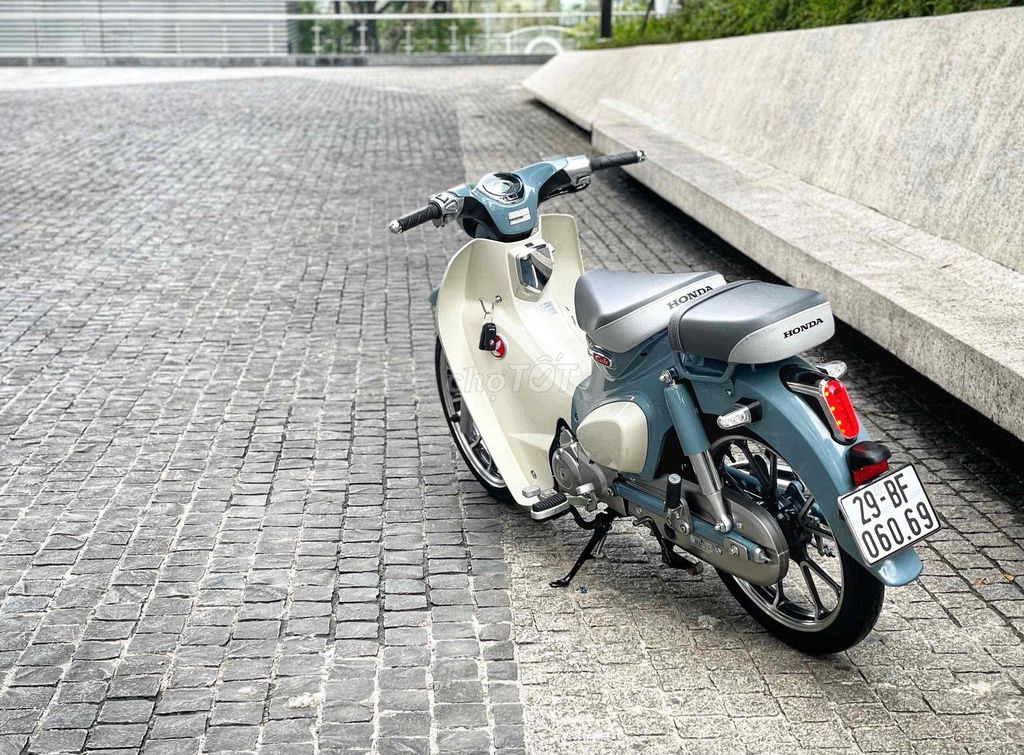 Honda Super Cub C125. Mua bán Xe máy tại Quận Cầu Giấy Hà Nội được đăng bởi Tuấn Việt Motor hình 5