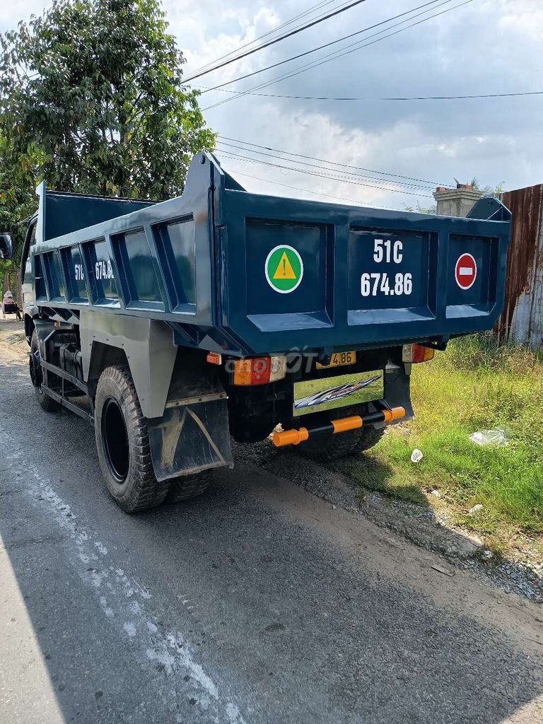 Ít hàng chạy nên bán. Mua bán Xe tải, xe ben tại Huyện Cần Đước Long An được đăng bởi Nguyễn văn phương hình 6