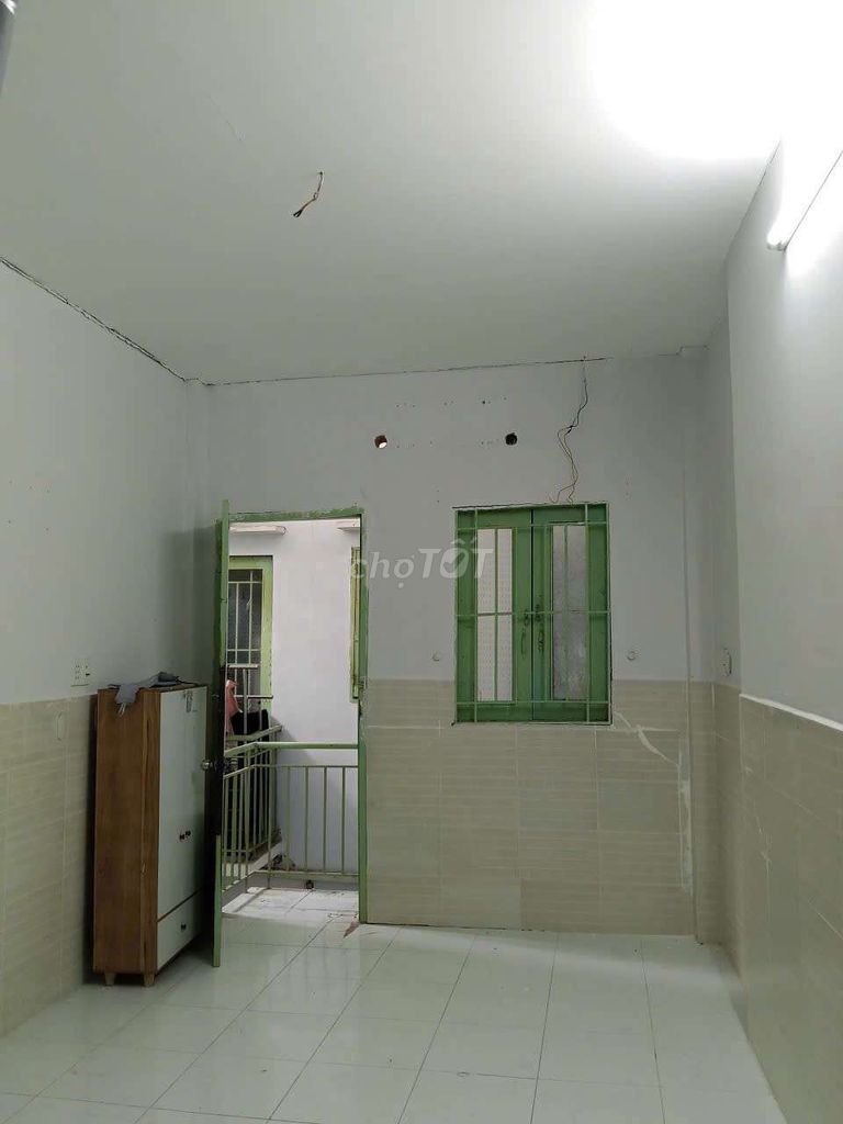Аренда · 1 комн. · 19 м² · Quận 6, ул. Đường Hậu Giang