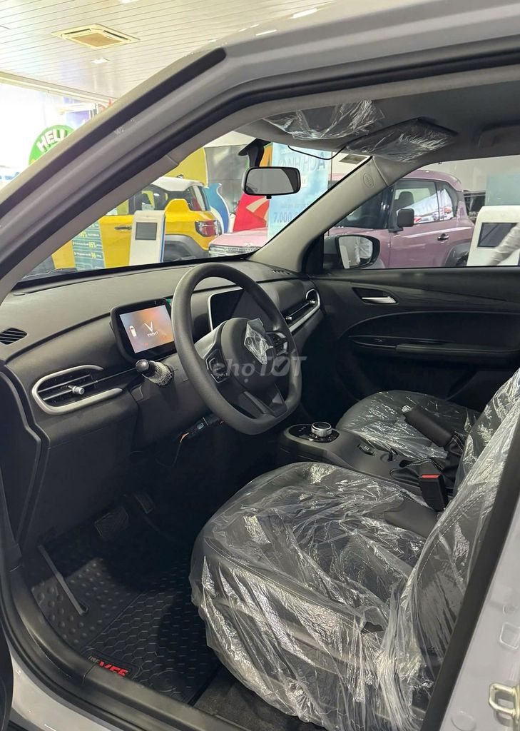 VF5 hỗ trợ đki bs vàng, trả trước từ 0đ nhận xe. Mua bán Ô tô tại Quận 12 Tp Hồ Chí Minh được đăng bởi Vinfast Phan Trọng Tuệ Q12 hình 4