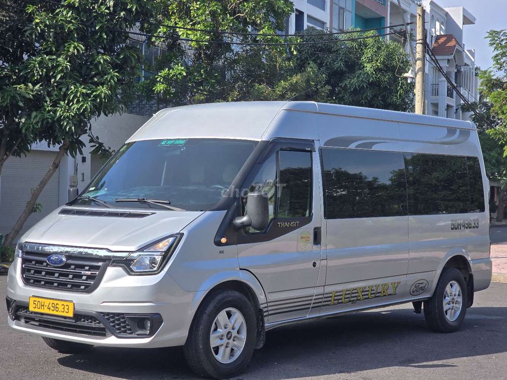 FORD TRANSIT 2024 С ПОЛНЫМ КОМПЛЕКТОМ АКСЕССУАРОВ И ГАРАНТИЕЙ 1 ГОД