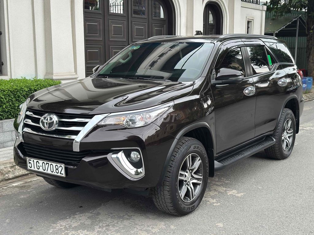 Toyota Fortuner 2018 2.4G 4x2 AT - 60000 km. Mua bán Ô tô tại Quận 12 Tp Hồ Chí Minh được đăng bởi F2Auto hình 2