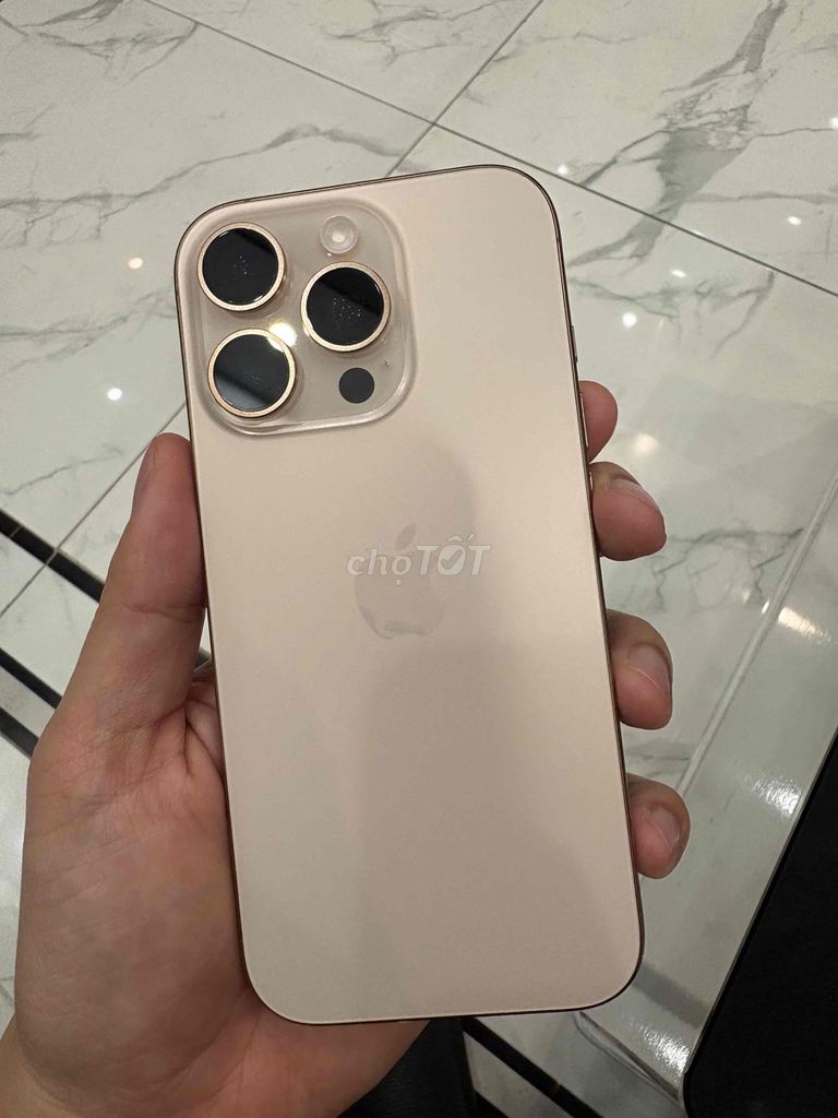 Apple iPhone 16 Pro 128GB Vàng Gần như mới. Mua bán Điện thoại tại Quận Lê Chân Hải Phòng được đăng bởi Hưng hình 1