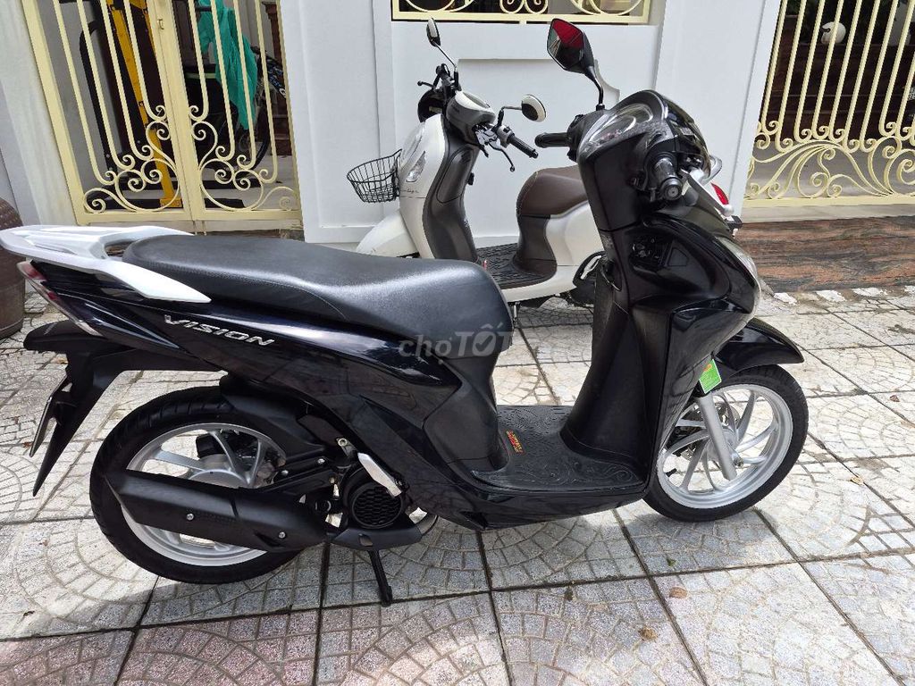 Honda Vision 2024 черный
