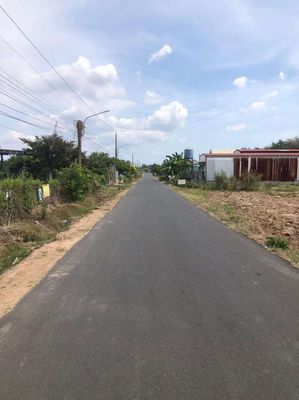 Bán đất mt đg số 10 trung tâm tóc tiên tp.Phú mỹ ,dt: 8764m2 giá 18ty. Mua bán đất tại Thị xã Phú Mỹ Bà Rịa - Vũng Tàu được đăng bởi Nguyễn Văn Nhâm