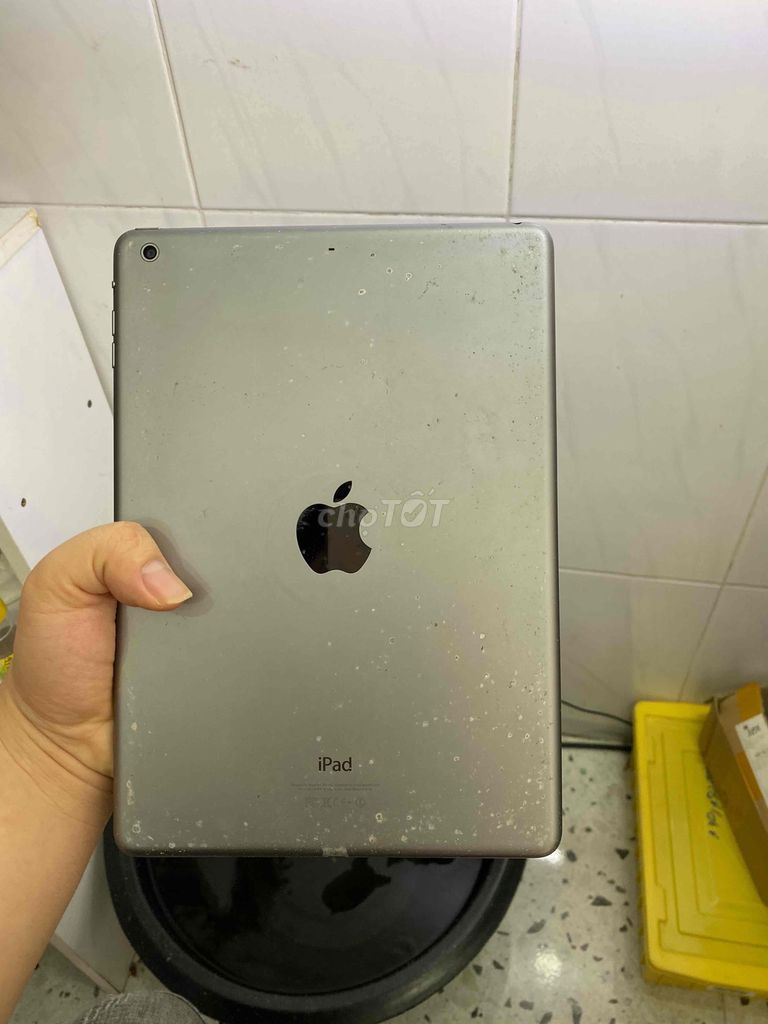 iPad Air 16GB icloud chính chủ bao resset xem phim