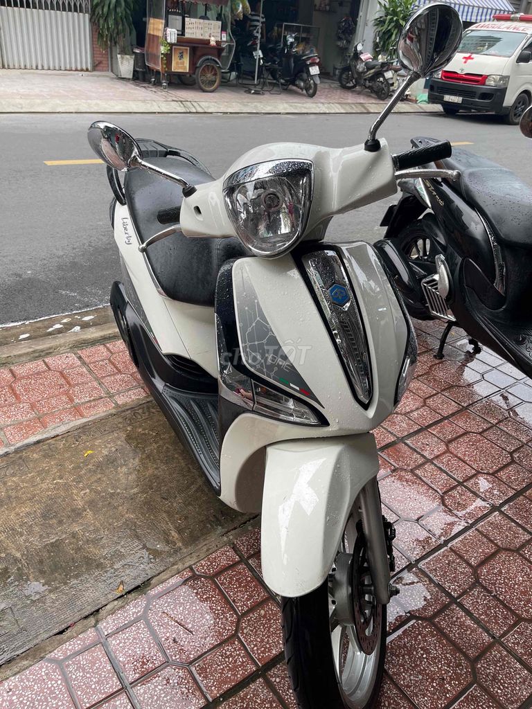 Piaggio Liberty 2021 Trắng. Mua bán Xe máy tại Quận 6 Tp Hồ Chí Minh được đăng bởi Ngọc Chi hình 2