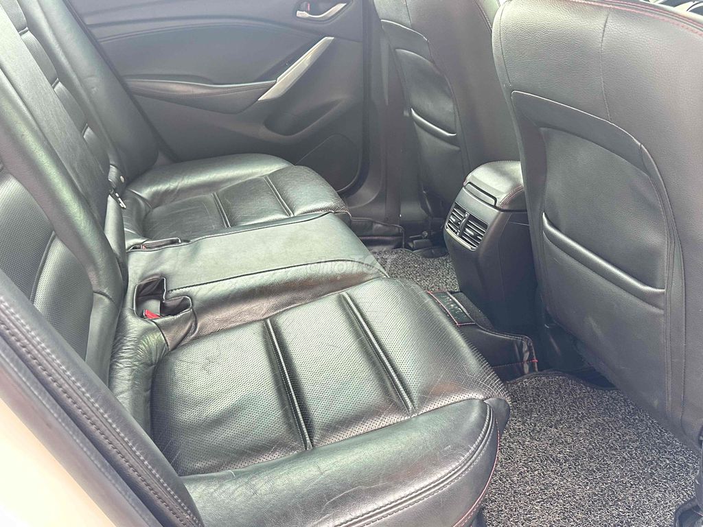 Mazda 6 2015 2.0 AT - 100000 km. Mua bán Ô tô tại Quận Sơn Trà Đà Nẵng được đăng bởi Châu Nguyễn hình 14