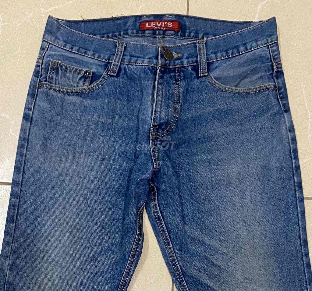 Quần Jean Levis, coton , size 31. Mua bán Quần áo tại Quận Thanh Xuân Hà Nội được đăng bởi Chú Phúc hình 1