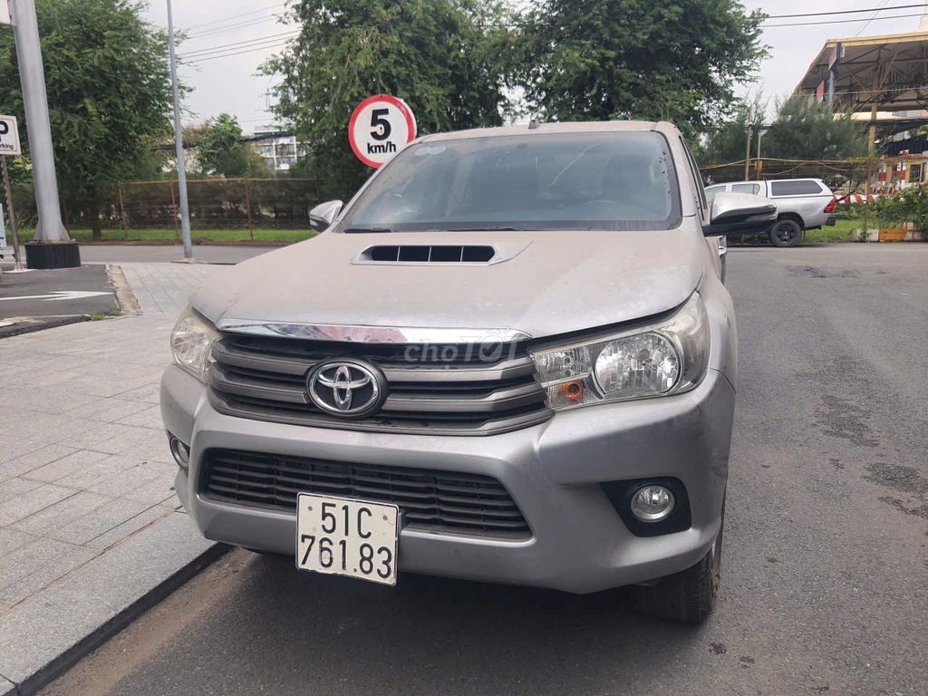 TOYOTA HILUX 4x2 MT – SẢN XUẤT 2016. Mua bán Ô tô tại Quận 7 Tp Hồ Chí Minh được đăng bởi Tuấn  hình 7